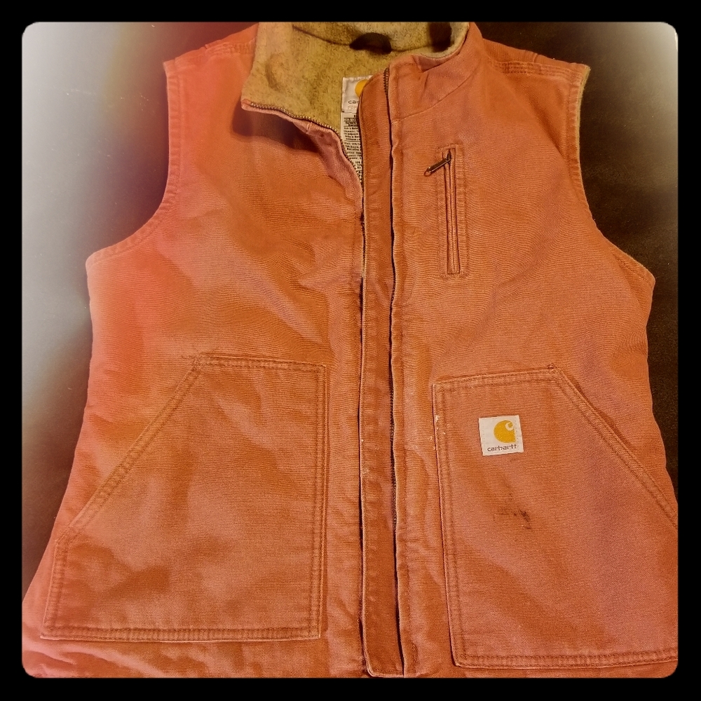 Size small womens carhartt vest